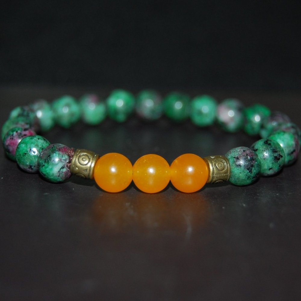 Ruby Zoisite Bracelet,8mm Gemstone Beads,Stretch Bracelet,Yoga,Green and Yellow